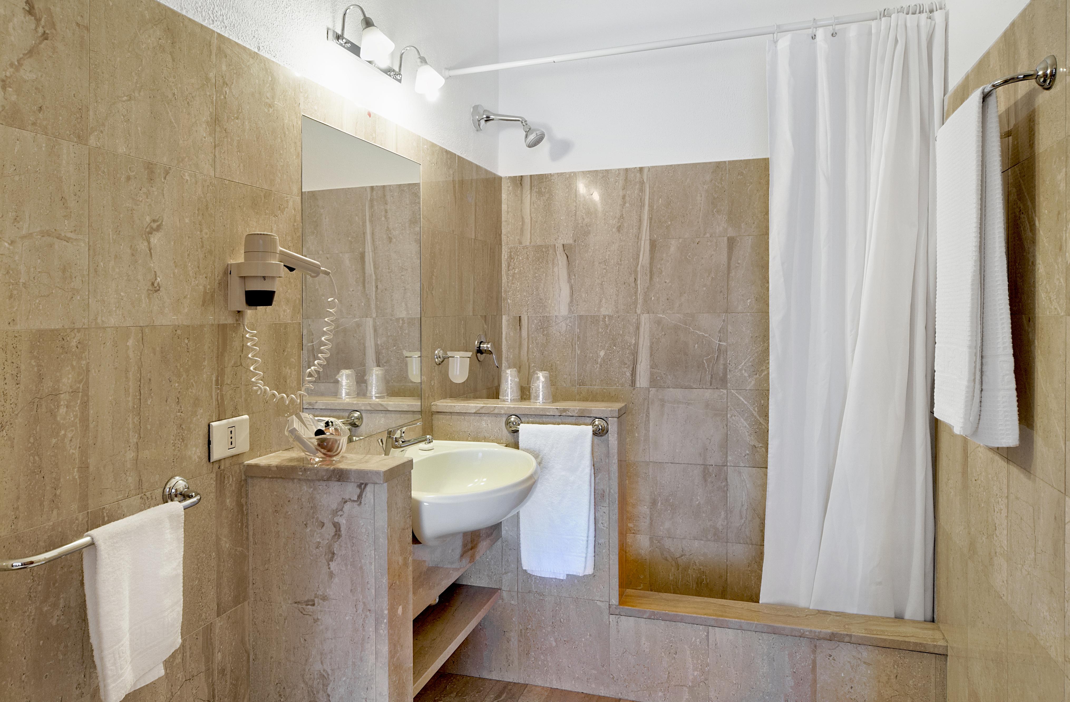 אולביה Colonna Palace Hotel Mediterraneo מראה חיצוני תמונה