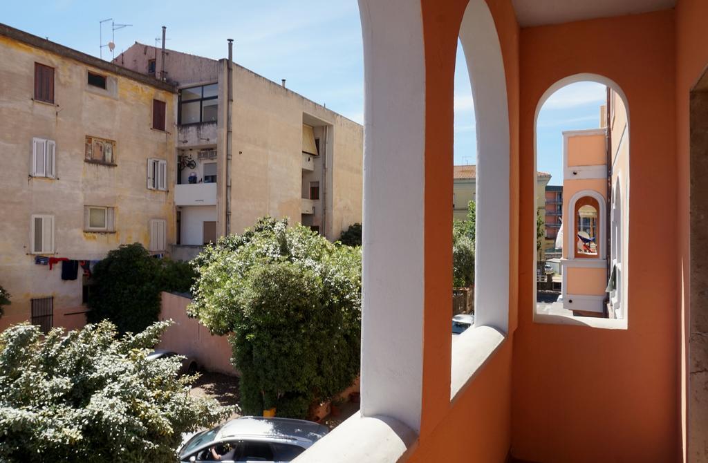אולביה Colonna Palace Hotel Mediterraneo מראה חיצוני תמונה